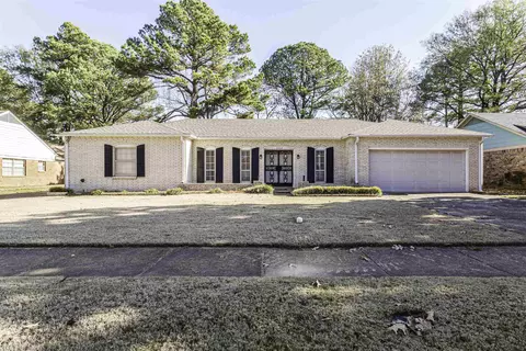 3462 Fox Meadows Rd, Memphis, TN 38115