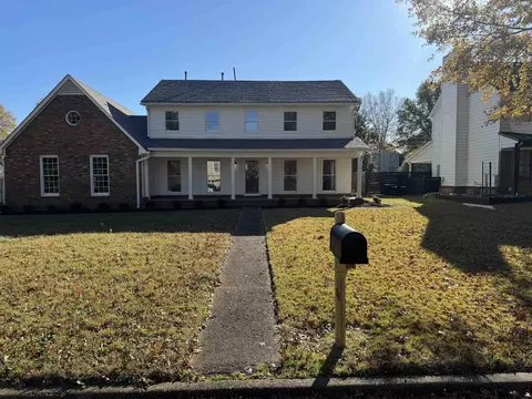 339 Oakleigh Dr, Collierville, TN 38017