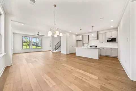 889 Aldwick Dr, Collierville, TN 38017