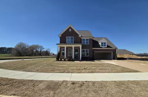 155 Hazel Crest Dr, Oakland, TN 38060