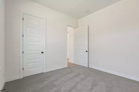 Bedroom - 3133 Mannington Dr, Bartlett, TN 38135 photo 5 of 7
