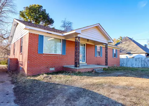 211 Washington St, Newbern, TN 38059