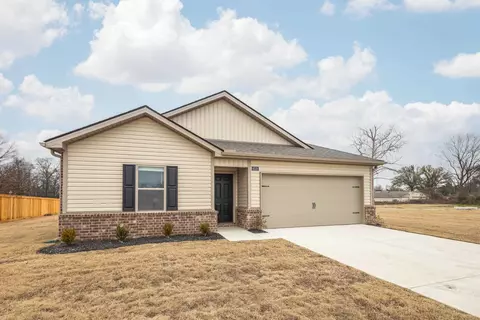 4510 Royster Creek Dr N, Millington, TN 38053