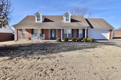 65 Woodshire Ln, Brighton, TN 38011