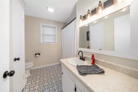 Bath - 715 Burns Rd, Ramer, TN 38367 photo 1 of 1