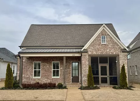 2090 Greenbrier Lakes Blvd, Piperton, TN 38017