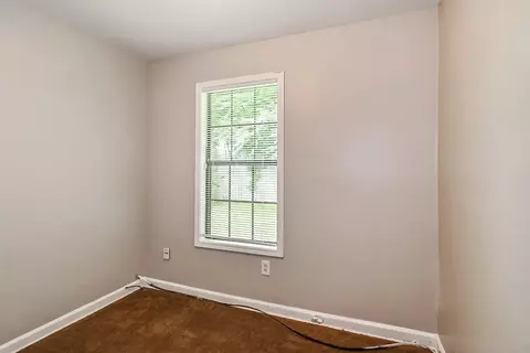 Bedroom - 5003 Deneen Dr, Memphis, TN 38109 photo 1 of 4