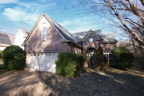 8682 Spice Wood St, Cordova, TN 38018