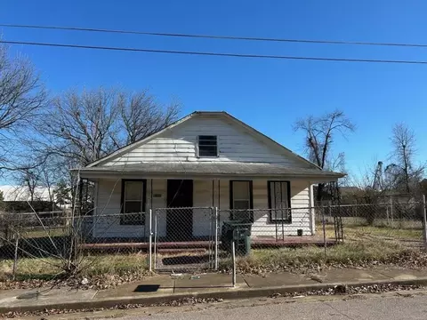 2136 Sparks St, Memphis, TN 38106