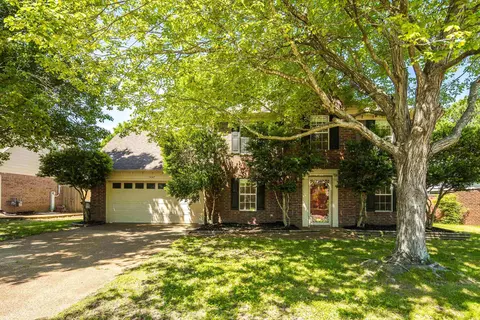 1447 Howling Dr, Collierville, TN 38017