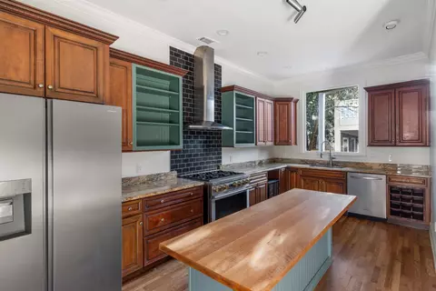Kitchen - 931 Harbor View St, Memphis, TN 38103 photo 1 of 3