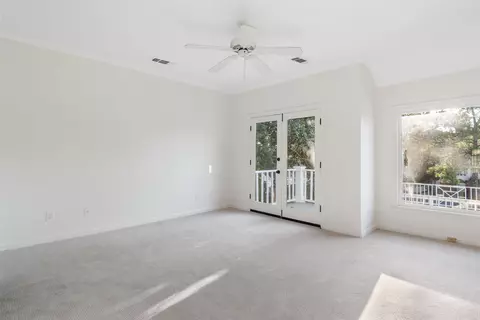 Bedroom - 931 Harbor View St, Memphis, TN 38103 photo 2 of 6