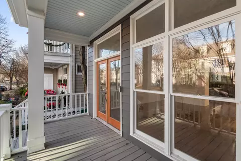 Exterior - 931 Harbor View St, Memphis, TN 38103 photo 3 of 4
