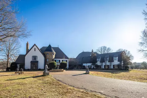5110 Reynolds Rd, Collierville, TN 38017