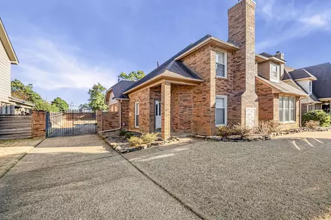 7783 Hunters Run Dr, Germantown, TN 38138