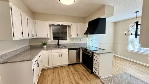 Kitchen - 6069 Bluesprings Ave, Bartlett, TN 38134 photo 1 of 1