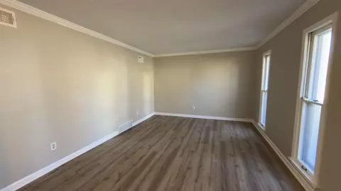 Living - 6069 Bluesprings Ave, Bartlett, TN 38134 photo 5 of 5