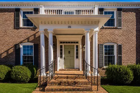 126 Rooks Dr, Brownsville, TN 38012