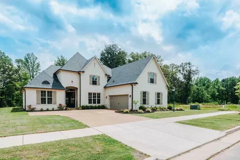 5118 Lawrenceburg Ln E, Lakeland, TN 38002
