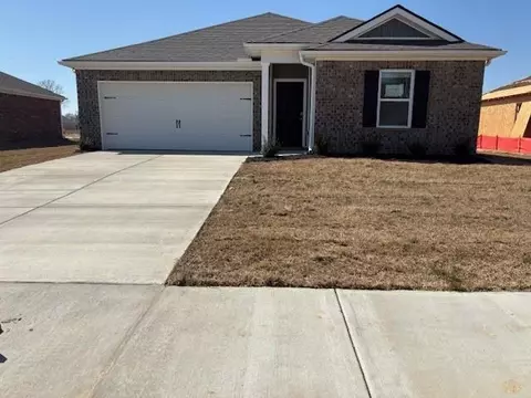 7943 Royster Creek Dr E, Millington, TN 38053