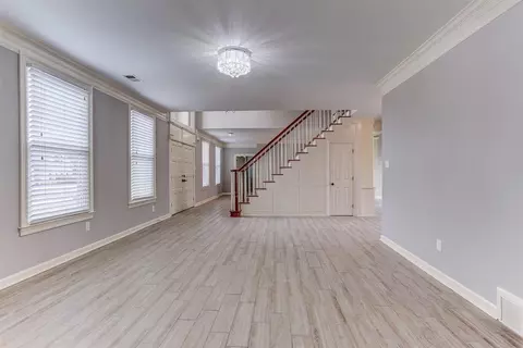 Living - 608 Roxburgh Dr, Collierville, TN 38017 photo 5 of 11