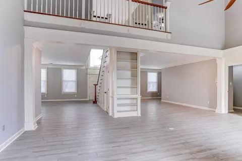 Living - 608 Roxburgh Dr, Collierville, TN 38017 photo 8 of 11