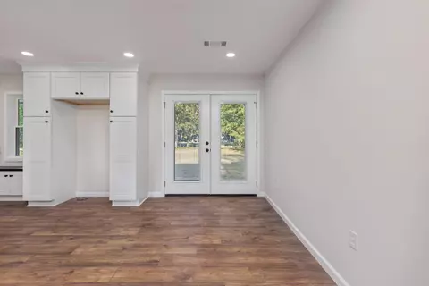 Entry Way - 17 County Road 233 Rd, Corinth, MS 38834 photo 1 of 1