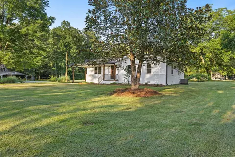 Exterior - 17 County Road 233 Rd, Corinth, MS 38834 photo 2 of 5