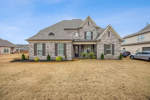 661 Woodland Fox Ln, Cordova, TN 38018