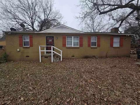 3705 Suzanne Dr, Memphis, TN 38127