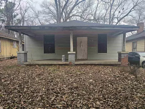 788 E Waldorf Ave, Memphis, TN 38106