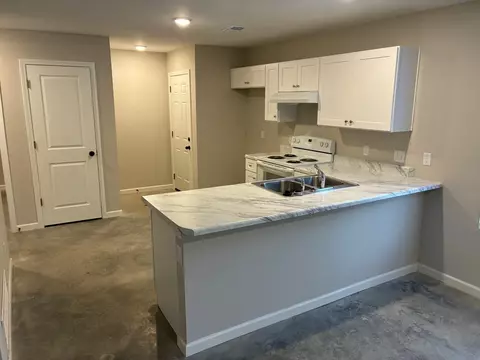 Kitchen - 990 Par Ave, Memphis, TN 38127 photo 3 of 3