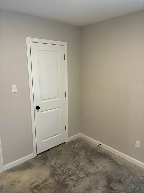 Bedroom - 990 Par Ave, Memphis, TN 38127 photo 4 of 4