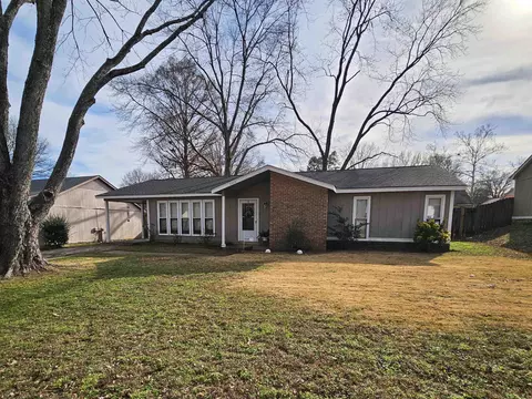 5305 Gloucester Ave, Memphis, TN 38135