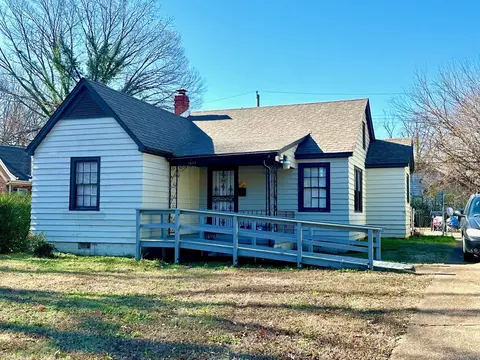 1065 S Highland St, Memphis, TN 38111
