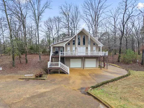 11 Elks Landing Dr, Iuka, MS 38852