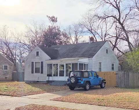 1243 Dyer Pl, Memphis, TN 38122