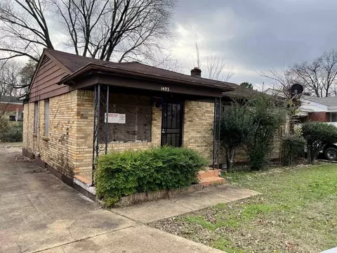 1493 Alcy Rd E, Memphis, TN 38106