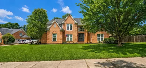 660 Weston Dr, Collierville, TN 38017
