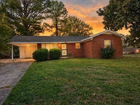 693 Bonwood Ave, Memphis, TN 38109