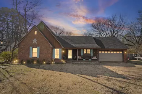 3255 Oak Cv, Bartlett, TN 38135