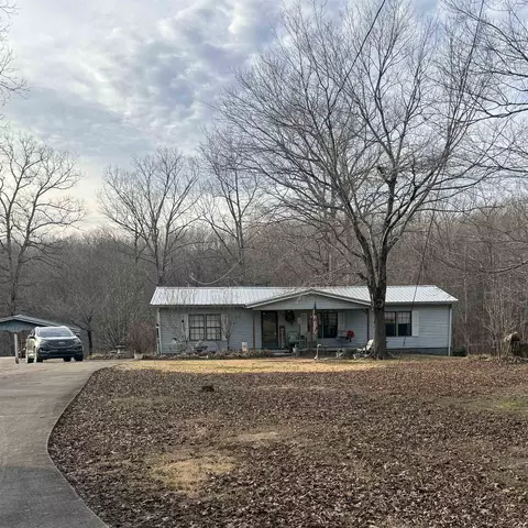 1595 Kelly Rd, Holladay, TN 38341