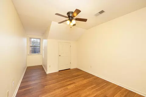 Bedroom - 3290 Neil Dr, Bartlett, TN 38134 photo 3 of 4