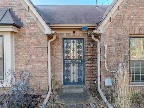 Exterior - 3290 Neil Dr, Bartlett, TN 38134 photo 5 of 5