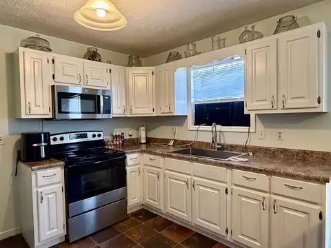 Kitchen - 82 Shane Ln, Ramer, TN 38367 photo 2 of 4