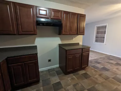 Kitchen - 3733 Brompton Ave, Memphis, TN 38118 photo 2 of 2