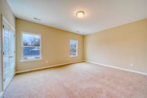 Bedroom - 212 E Washington Ave, Covington, TN 38019 photo 2 of 8