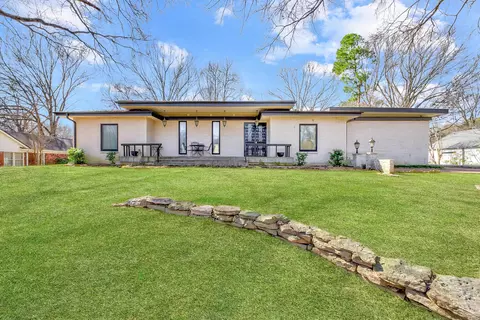 2011 Kirby Pkwy, Memphis, TN 38119