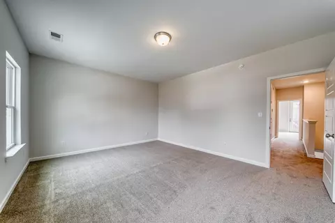 Bedroom - 236 E Washington Ave, Covington, TN 38019 photo 4 of 8