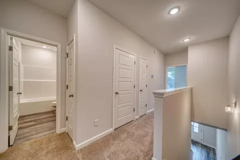 Entry Way - 236 E Washington Ave, Covington, TN 38019 photo 5 of 6